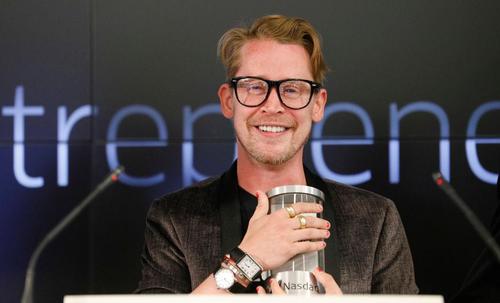 ‘Home Alone’s’ Kevin Turned 42 & He Looks Like A Dreamboat Today