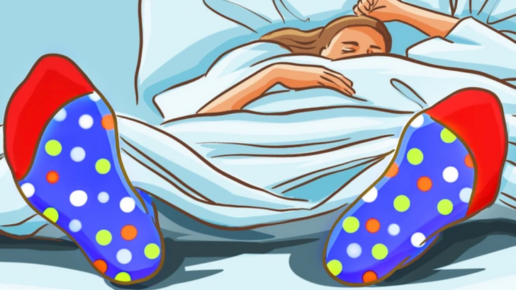 6 Alarming Effects of Sleeping Less Than 7 Hours a Night, According to Recent Studies 6 Alarming Effects of Sleeping Less Than 7 Hours a Night, According to Recent Studies